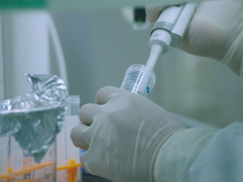 मर्ना आरएसव्ही लसीची विनोदी आणि सेल्युलर प्रतिकारशक्ती यू.एस. मधील क्लिनिकल चाचणीसाठी आंतरराष्ट्रीय स्तरावर विक्री केलेल्या उत्पादनांच्या अर्जापेक्षा लक्षणीयरीत्या जास्त होती.